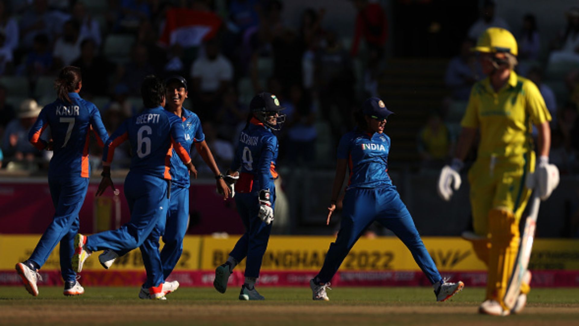 बड़ी खबर: भारतीय क्रिकेटर के होटल रूम में चोरी, कैश-ज्‍वेलरी गायब, बोर्ड पर सुनाई खरी-खरी