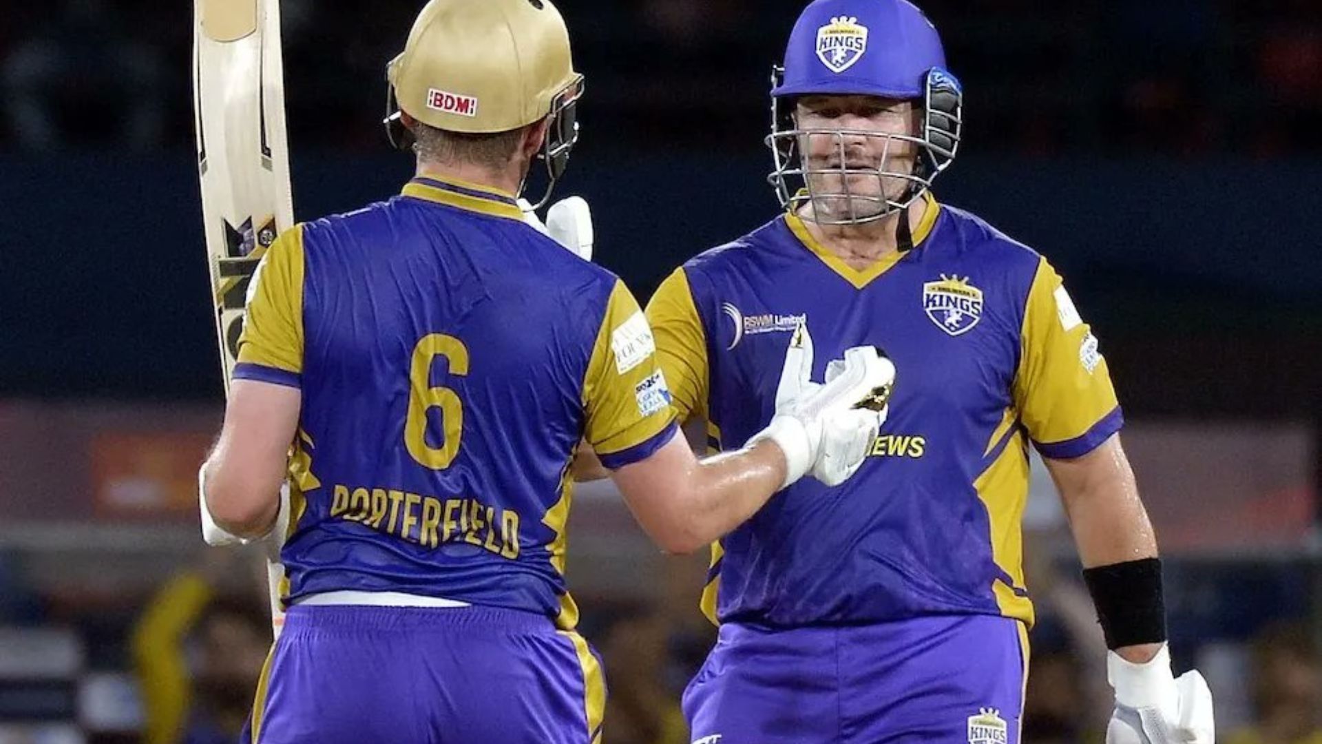 पठान की सेना के आगे गेल भी हो गए फेल, आयरलैंड के बल्लेबाज ने 28 गेंदों में उड़ाया गर्दा, हार गई सहवाग की टीम