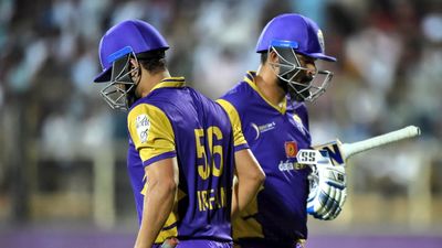 'पठान' भाइयों के धमाके से गेल की पारी गई बेकार, भीलवाड़ा ने 2 गेंद पहले जीता रोमांचक मैच SportsTak Hindi