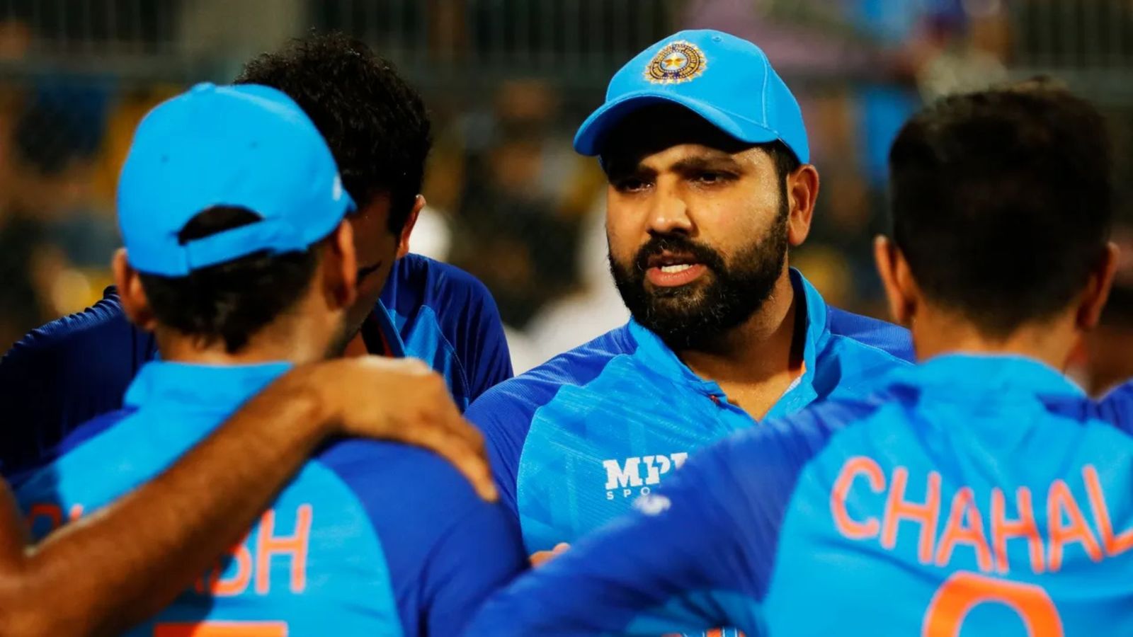 4 कप्तान और 7 साल... रोहित शर्मा ने रचा इतिहास, धोनी-कोहली और पंत फेल हुए तो हिटमैन  हीरो 4 कप्तान और 7 साल... रोहित शर्मा ने रचा इतिहास, धोनी-कोहली और पंत फेल हुए तो हिटमैन  हीरो