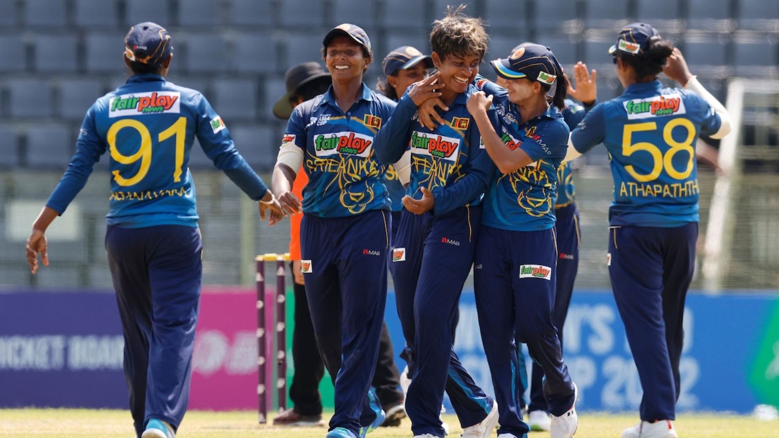 59 गेंद में 24 रनों के भीतर ढेर हो गई पूरी टीम, 7 बल्लेबाजों का खाता तक नहीं खुला 59 गेंद में 24 रनों के भीतर ढेर हो गई पूरी टीम, 7 बल्लेबाजों का खाता तक नहीं खुला