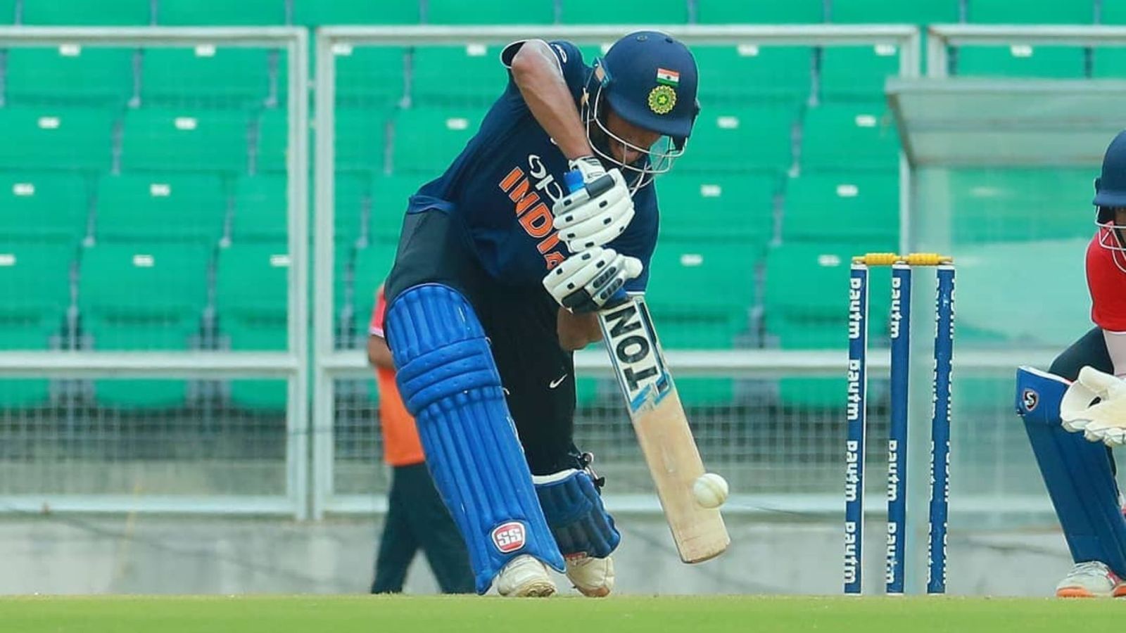 मुंबई इंडियंस के सूरमा के आगे बॉलर्स हुए घनचक्कर, लगातार चौथी फिफ्टी ठोकी, टीम को टॉपर बनाया मुंबई इंडियंस के सूरमा के आगे बॉलर्स हुए घनचक्कर, लगातार चौथी फिफ्टी ठोकी, टीम को टॉपर बनाया