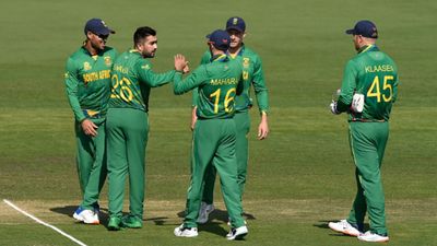 दक्षिण अफ्रीका ने न्यूजीलैंड को बनाया खिलौना, 98 रन पर निपटाया, 52 गेंद पहले ही जीत लिया मैच SportsTak Hindi