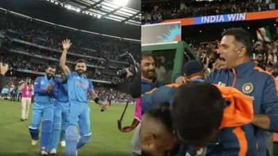 नहीं देखा होगा राहुल द्रविड़ का ऐसा रूप, भारत की धमाकेदार जीत के बाद फैंस को याद आए पुराने दिन, VIDEO वायरल SportsTak Hindi