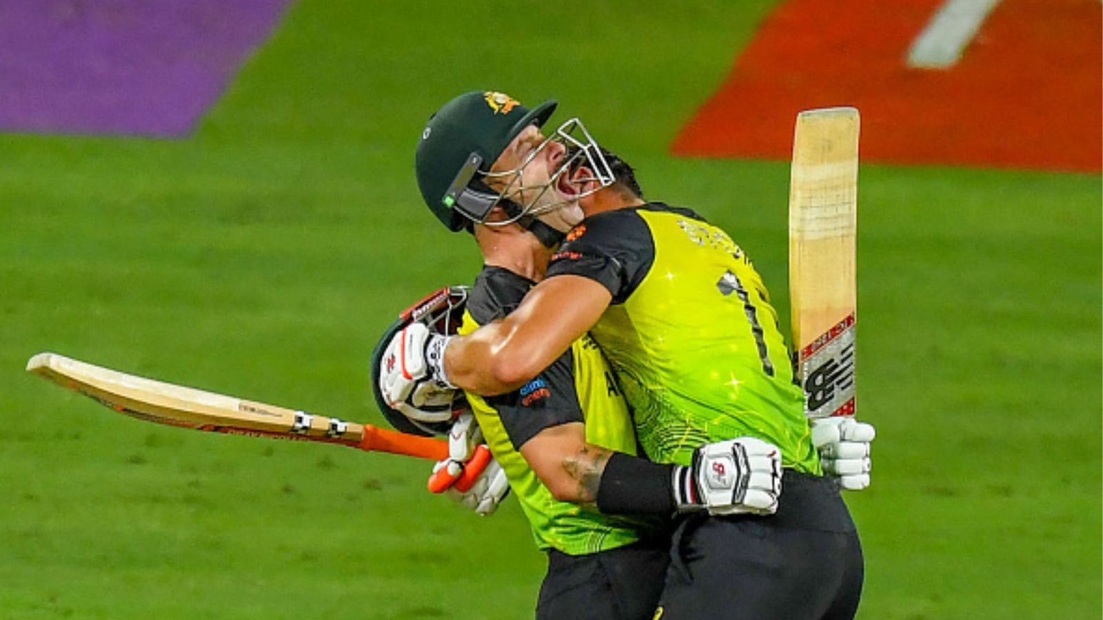 बड़ी खबर: T20 वर्ल्ड कप में ऑस्ट्रेलिया के लिए एक और बुरी खबर, जम्पा के बाद ये स्टार बल्लेबाज भी कोरोना पॉजिटिव बड़ी खबर: T20 वर्ल्ड कप में ऑस्ट्रेलिया के लिए एक और बुरी खबर, जम्पा के बाद ये स्टार बल्लेबाज भी कोरोना पॉजिटिव