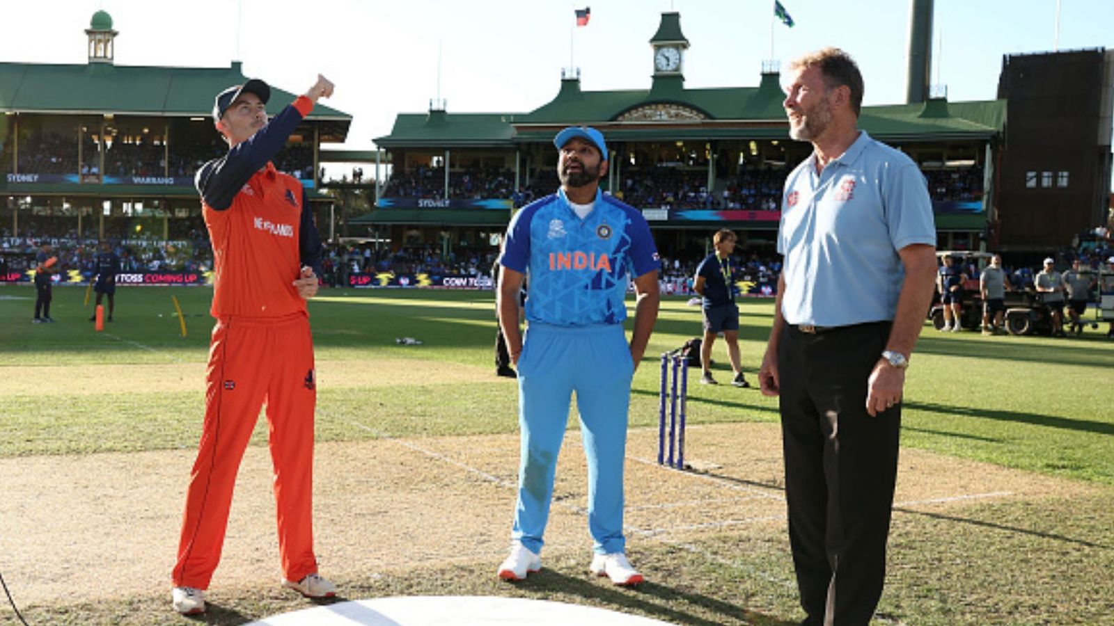 IND vs NED: रोहित शर्मा ने टॉस जीतकर लिया ये फैसला, जानें टीम इंडिया की प्लेइंग 11 IND vs NED: रोहित शर्मा ने टॉस जीतकर लिया ये फैसला, जानें टीम इंडिया की प्लेइंग 11