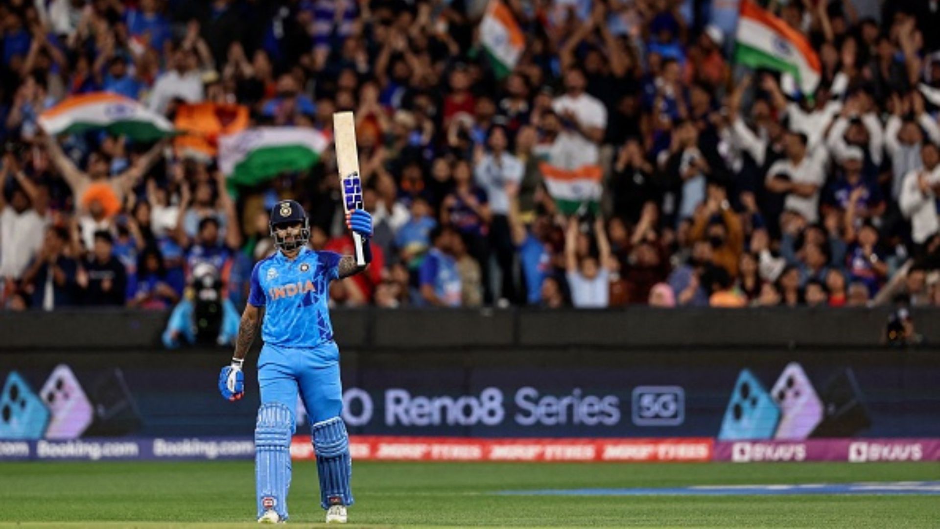 सूर्यकुमार यादव ने रचा इतिहास, टी20 में ऐसा करने वाले बने पहले भारतीय बल्लेबाज