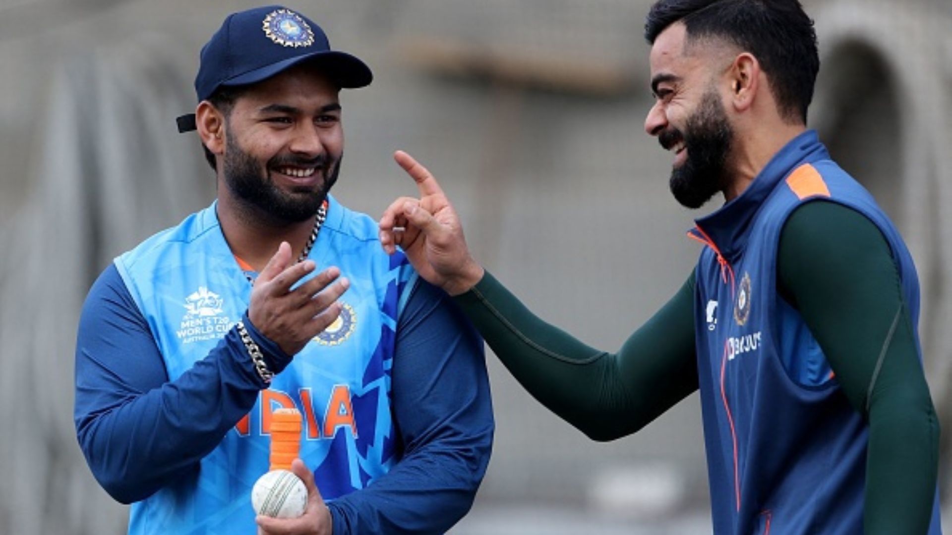 T20 World Cup: ऋषभ पंत इंग्लैंड के खिलाफ खेलेंगे सेमीफाइनल मुकाबला! राहुल द्रविड़ ने दिए संकेत SportsTak Hindi