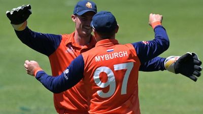 एक दिन पहले साउथ अफ्रीका को टी20 वर्ल्ड कप से किया बाहर, अब छोड़ दिया क्रिकेट SportsTak Hindi