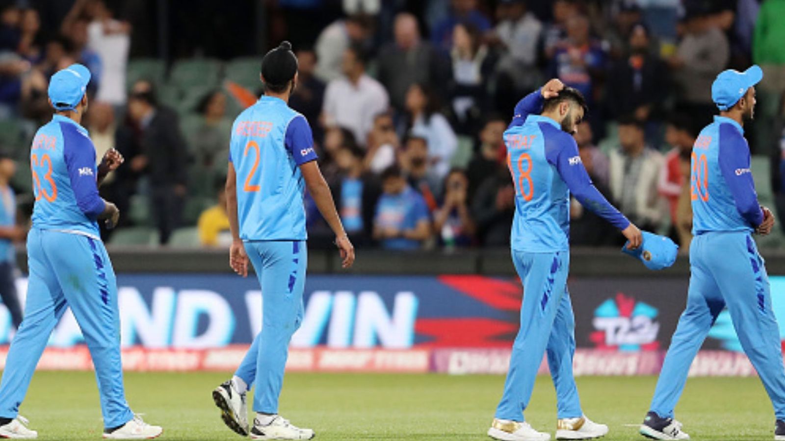 T20 वर्ल्ड कप से बाहर होने के बाद टीम इंडिया के 7 खिलाड़ी ही लौटेंगे घर, जानें क्या है कारण? T20 वर्ल्ड कप से बाहर होने के बाद टीम इंडिया के 7 खिलाड़ी ही लौटेंगे घर, जानें क्या है कारण?