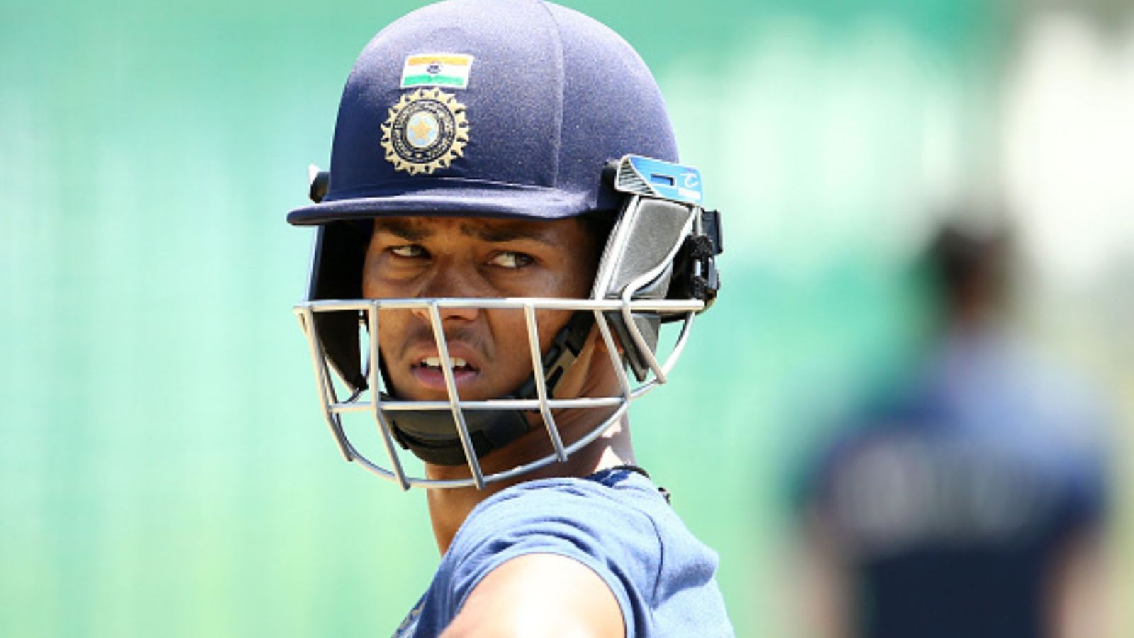 धोनी के शहर में मुंबई के यशस्वी जायसवाल का धमाका, 104 रनों की शतकीय पारी से लूटा मेला धोनी के शहर में मुंबई के यशस्वी जायसवाल का धमाका, 104 रनों की शतकीय पारी से लूटा मेला