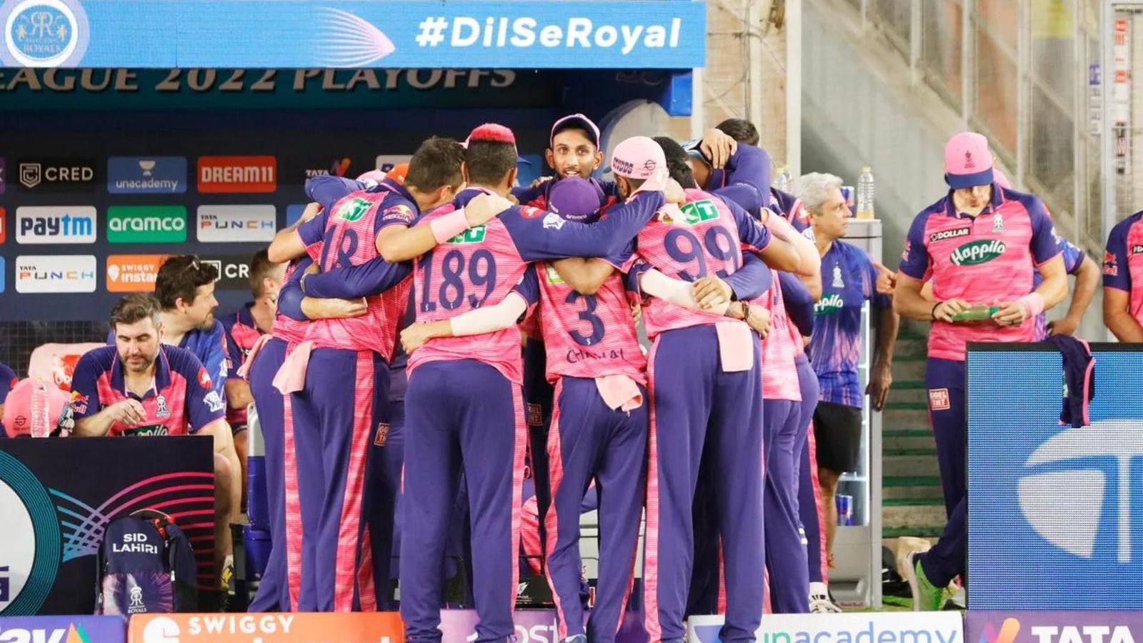 IPL 2023 Retention: राजस्थान रॉयल्स ने की नौ खिलाड़ियों की छुट्टी, इन प्लेयर्स को बचाया, देखिए लिस्ट IPL 2023 Retention: राजस्थान रॉयल्स ने की नौ खिलाड़ियों की छुट्टी, इन प्लेयर्स को बचाया, देखिए लिस्ट