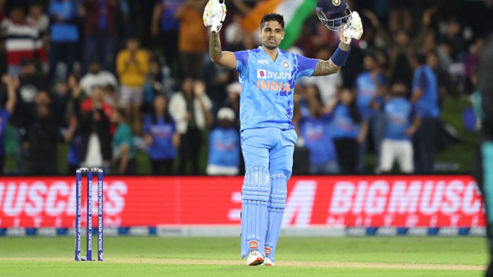 T20 में ताबड़तोड़ बल्लेबाजी के बाद सूर्यकुमार ने बताया अपना अगला मिशन, कहा - बहुत जल्द... T20 में ताबड़तोड़ बल्लेबाजी के बाद सूर्यकुमार ने बताया अपना अगला मिशन, कहा - बहुत जल्द...