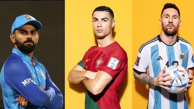 फीफा वर्ल्ड कप 2022: रोनाल्डो- मेसी को एक साथ देख कोहली को भी नहीं हुआ यकीन, कर दिया ऐसा कमेंट SportsTak Hindi