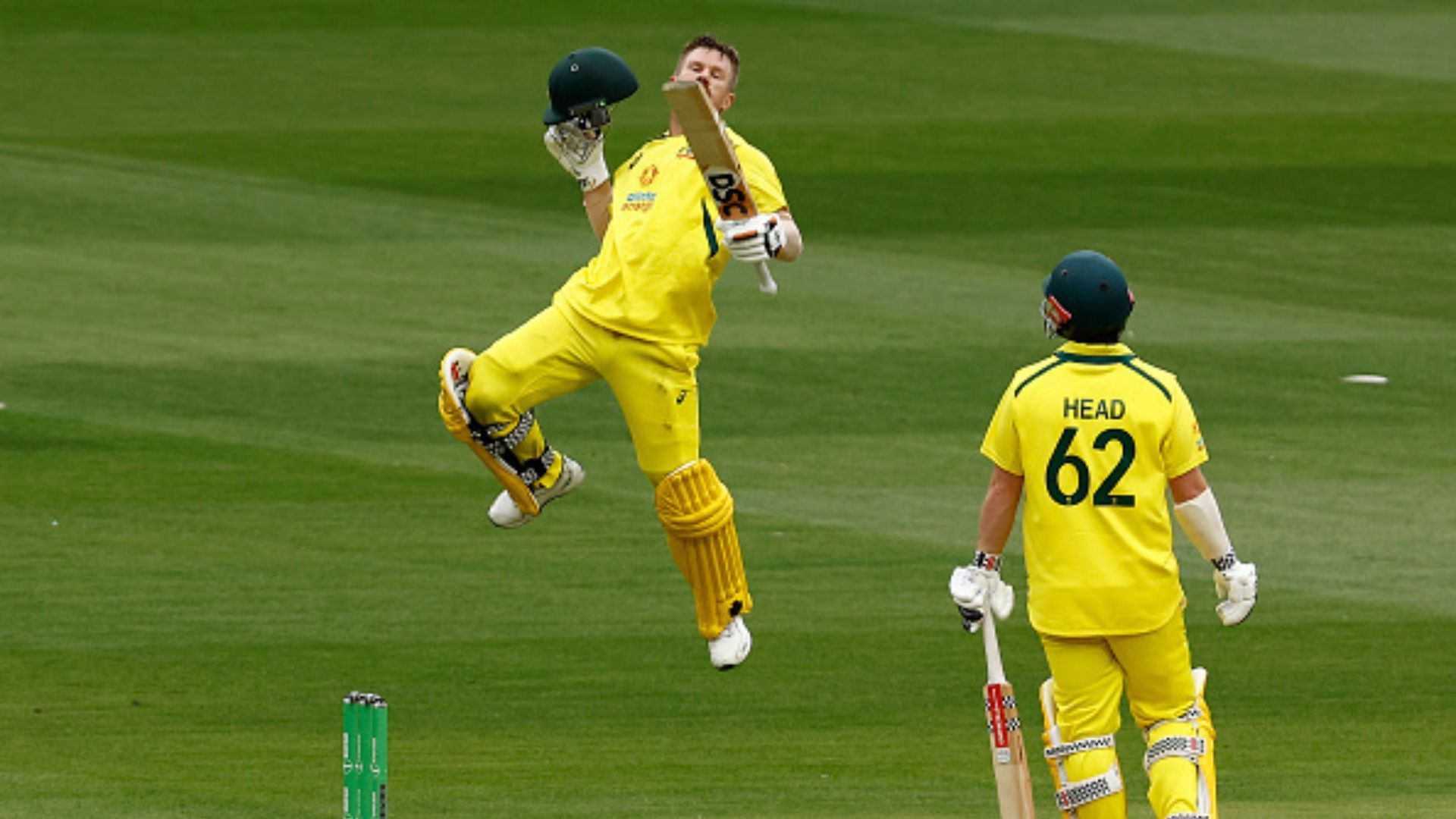 AUS vs ENG: अंग्रेजों के खिलाफ वॉर्नर का बल्ले से धमाका, ऐसा करने वाले बने ऑस्ट्रेलिया के सबसे तेज क्रिकेटर