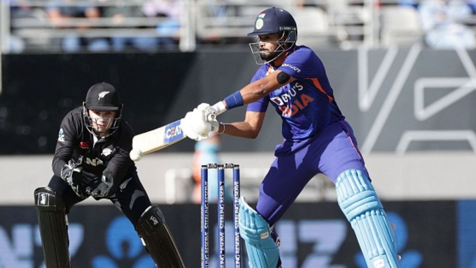 Ind vs NZ : भारत की हार से निराश श्रेयस अय्यर का बड़ा बयान, कहा - आत्ममंथन करके... Ind vs NZ : भारत की हार से निराश श्रेयस अय्यर का बड़ा बयान, कहा - आत्ममंथन करके...