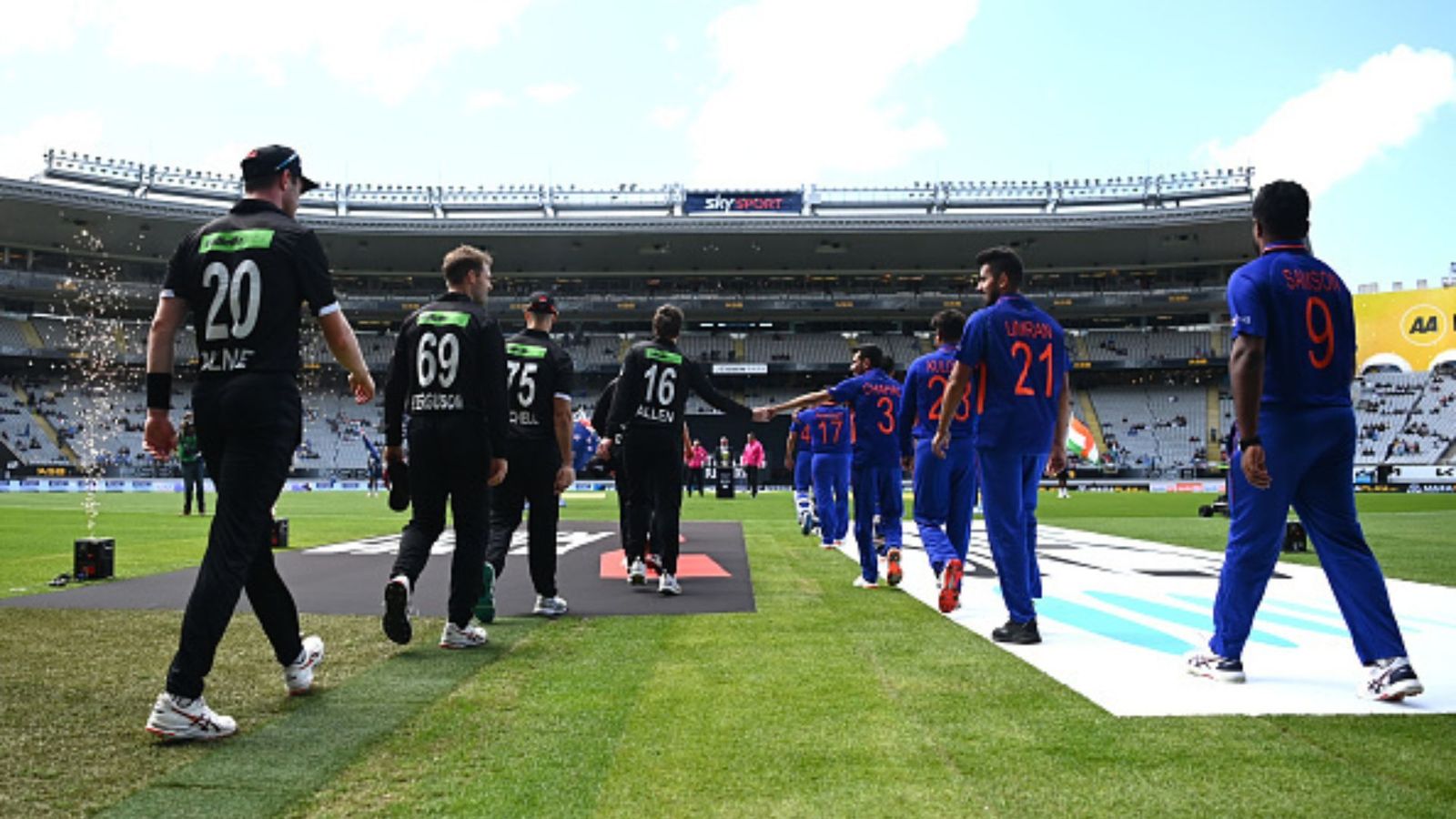 Ind Vs Nz 2nd ODI: जो 4 साल से नहीं हुआ, टीम इंडिया करके दिखाएगी ! Ind Vs Nz 2nd ODI: जो 4 साल से नहीं हुआ, टीम इंडिया करके दिखाएगी !