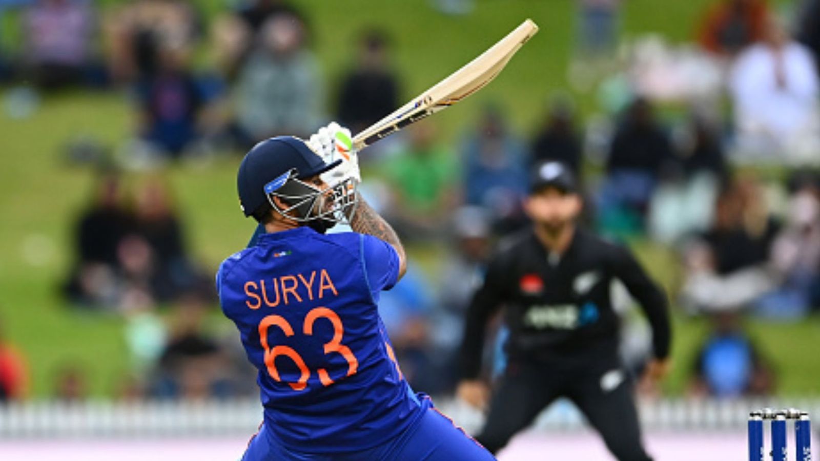 20 मिनट की ट्रेनिंग में खुद को कैसे तैयार करते हैं सूर्यकुमार, बचपन के कोच और दोस्त ने खोला राज 20 मिनट की ट्रेनिंग में खुद को कैसे तैयार करते हैं सूर्यकुमार, बचपन के कोच और दोस्त ने खोला राज