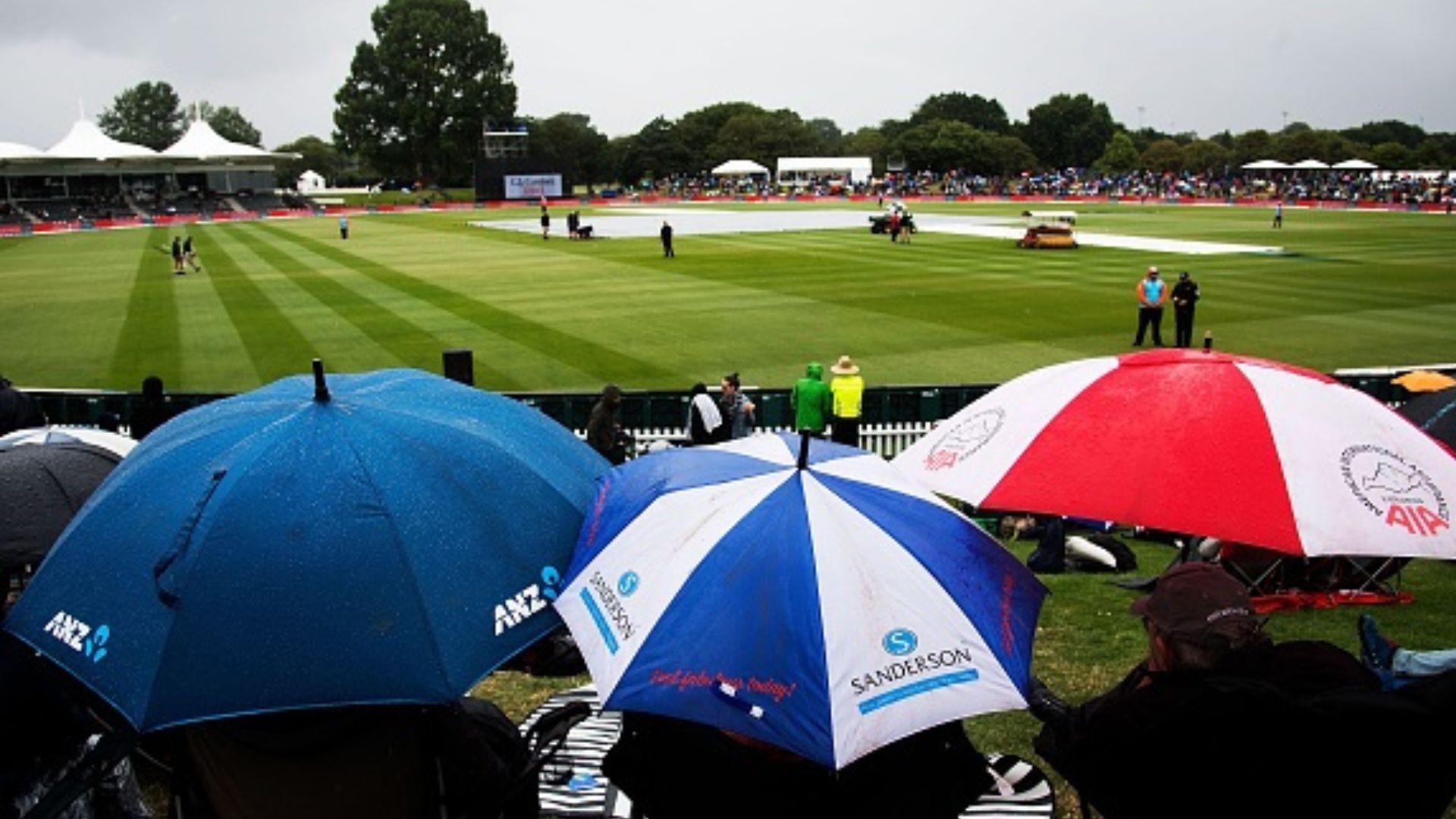 IND Vs NZ : भारत-न्यूजीलैंड के बीच तीसरे वनडे में भी क्या बारिश बनेगी काल, जानें मौसम का हाल