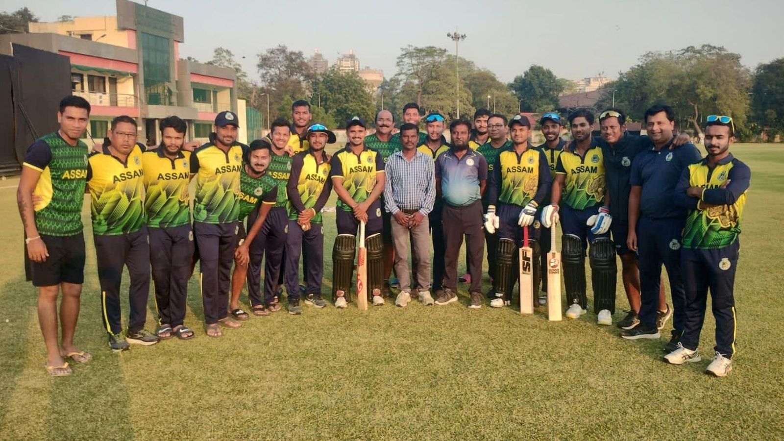 Vijay Hazare Trophy: लगातार 2 मैचों में मिला 350 का लक्ष्य, एक में जीत, दूसरा सिर्फ 12 रन से गंवाया, जानिए असम ने कैसे जीता दिल Vijay Hazare Trophy: लगातार 2 मैचों में मिला 350 का लक्ष्य, एक में जीत, दूसरा सिर्फ 12 रन से गंवाया, जानिए असम ने कैसे जीता दिल