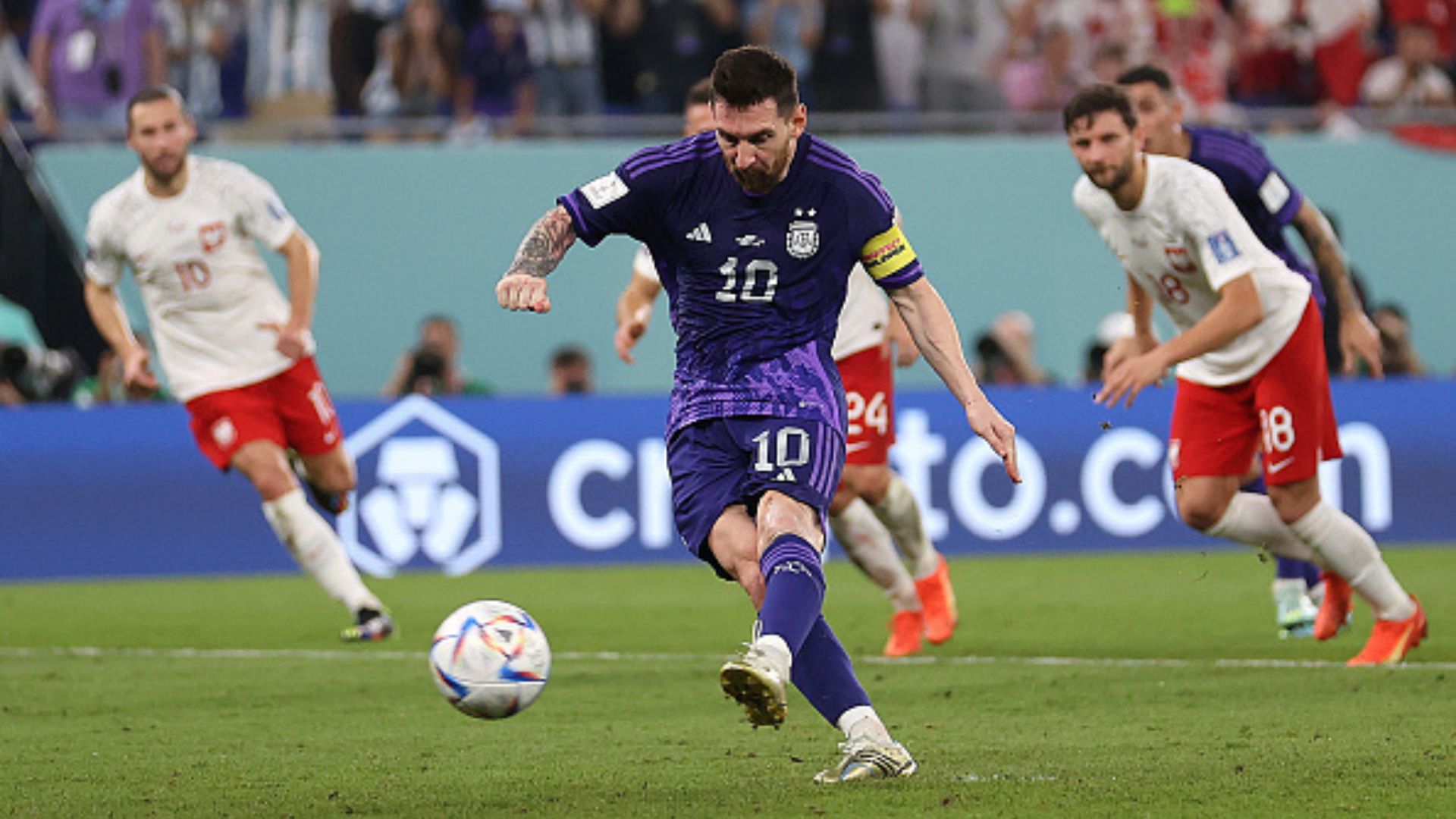 FIFA World Cup: लियोनल मेसी पेनल्टी चूके फिर भी अर्जेंटीना ने पोलैंड को 2-0 से हराया, दोनों टीमें नॉकआउट में पहुंची FIFA World Cup: लियोनल मेसी पेनल्टी चूके फिर भी अर्जेंटीना ने पोलैंड को 2-0 से हराया, दोनों टीमें नॉकआउट में पहुंची