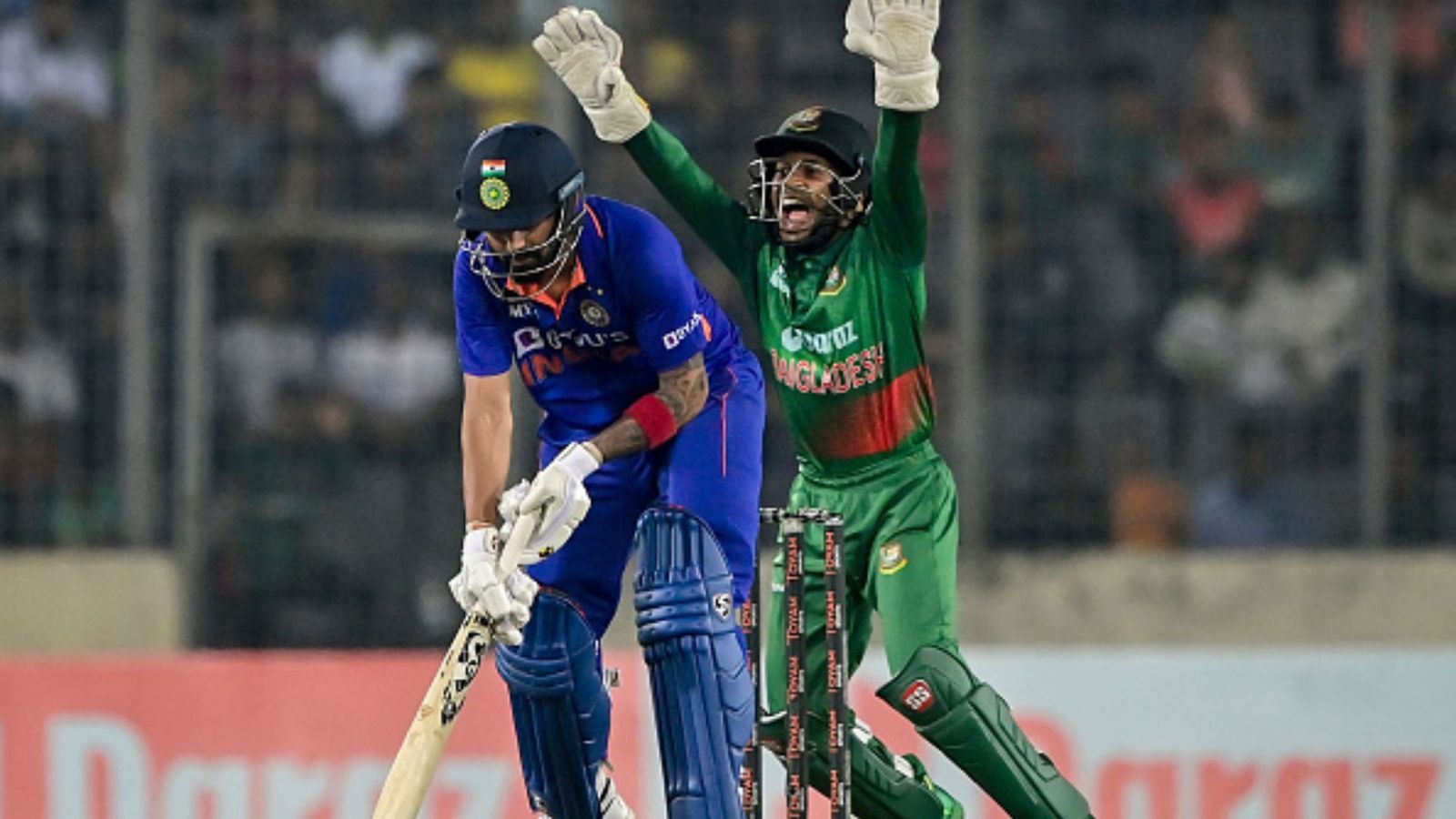 टीम इंडिया पर भड़का दिग्गज क्रिकेटर, कहा-हमारी एप्रोच 10 साल पुरानी, बेमतलब की द्विपक्षीय सीरीज के अलावा कुछ नहीं जीता टीम इंडिया पर भड़का दिग्गज क्रिकेटर, कहा-हमारी एप्रोच 10 साल पुरानी, बेमतलब की द्विपक्षीय सीरीज के अलावा कुछ नहीं जीता