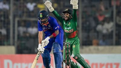 टीम इंडिया पर भड़का दिग्गज क्रिकेटर, कहा-हमारी एप्रोच 10 साल पुरानी, बेमतलब की द्विपक्षीय सीरीज के अलावा कुछ नहीं जीता SportsTak Hindi