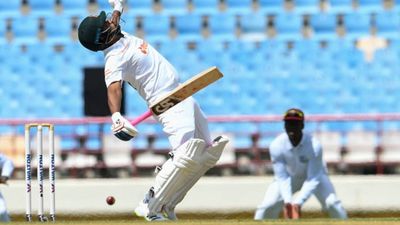 Ind vs Ban : भारत के खिलाफ टेस्ट सीरीज से पहले बांग्लादेश को लगा बड़ा झटका, धाकड़ बल्लेबाज हुआ बाहर  SportsTak Hindi