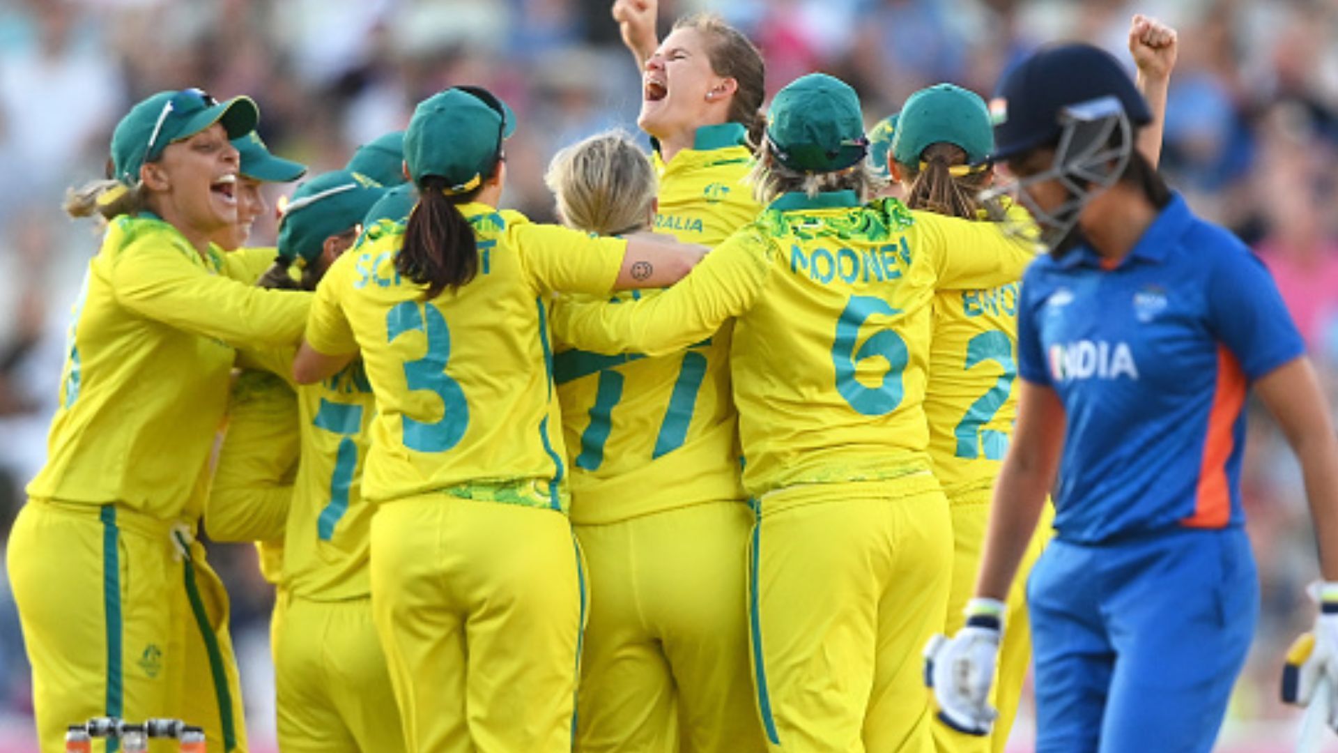 Ind vs Aus : भारत दौरे पर ऑस्ट्रेलिया को लगा बड़ा झटका, दमदार खिलाड़ी हुई बाहर