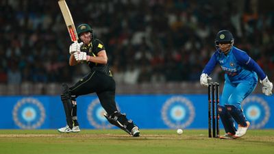 ICC T20I Rankings: ऑस्ट्रेलिया खिलाड़ी ने तोड़ा शेफाली वर्मा का रिकॉर्ड, 16 मैच खेलकर बन गईं नंबर 1, मांधना की भी बल्ले-बल्ले SportsTak Hindi