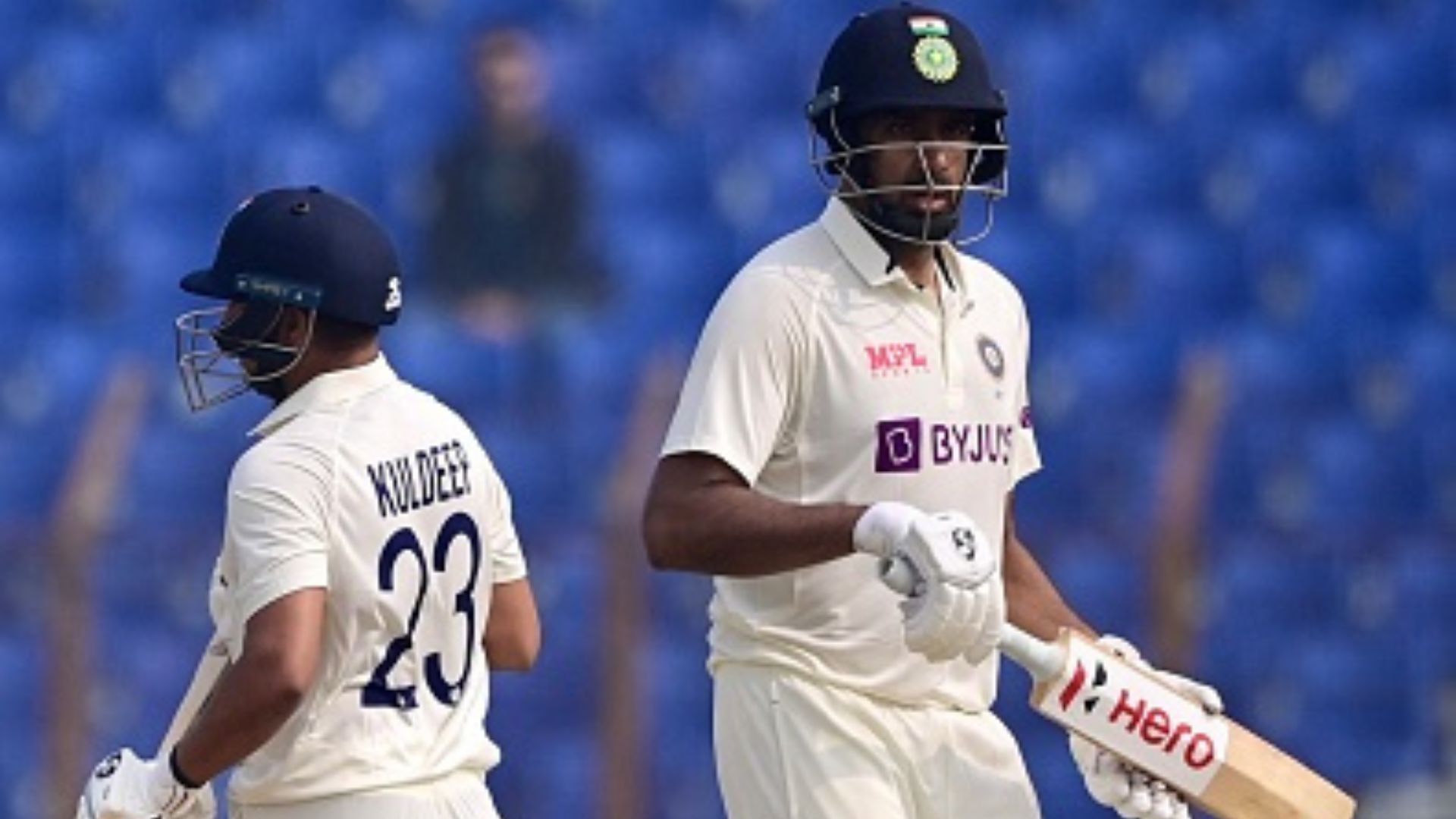 IND vs BAN: टीम इंडिया की पहली पारी खत्‍म, अश्विन-कुलदीप के दम पर बनाए 404 रन