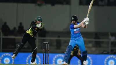 'ऐसा लगता है कि लड़कों के खिलाफ खेल रहे...', शेफाली वर्मा ने बताया ऑस्ट्रेलियाई टीम से खेलना कैसा होता है SportsTak Hindi