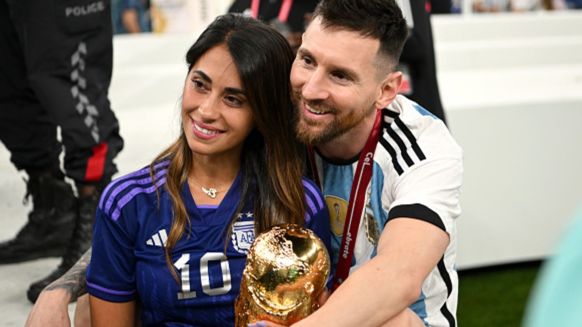 FIFA World Cup : मेसी के वर्ल्ड चैंपियन बनने के बाद उनकी पत्नी का छलका दर्द, कहा - आपने क्या-क्या झेला...