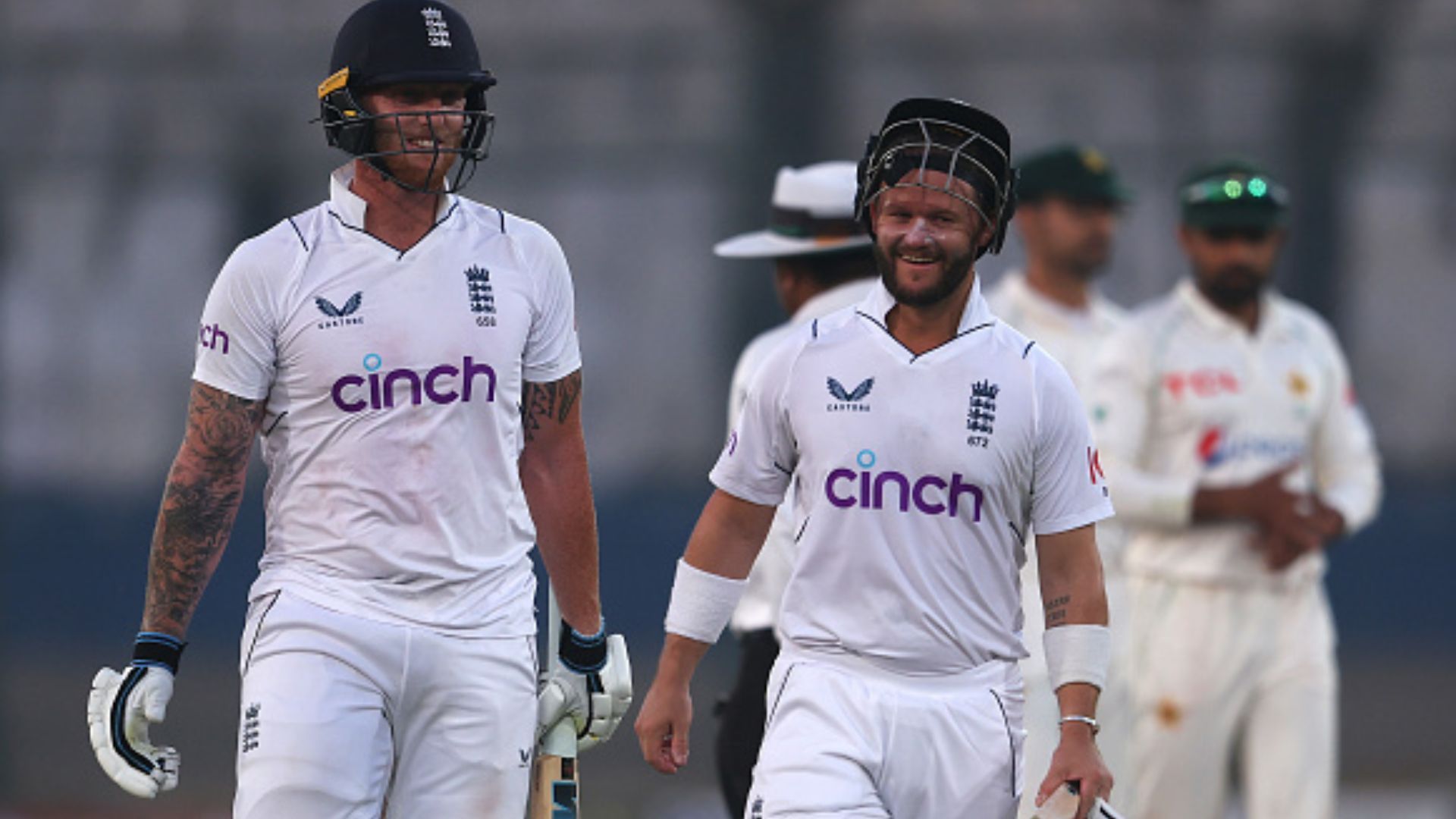 PAK vs ENG: अंग्रेजों ने तीसरे दिन अपनाया बैजबॉल, सीरीज व्हाइटवॉश से महज 55 रन दूर