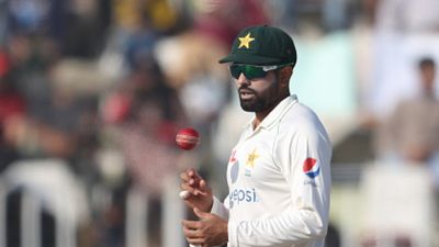 बाबर आजम ने इंग्लैंड के हाथों सफाया होने के बाद किस पर फोड़ा पाकिस्तान की हार का ठीकरा SportsTak Hindi