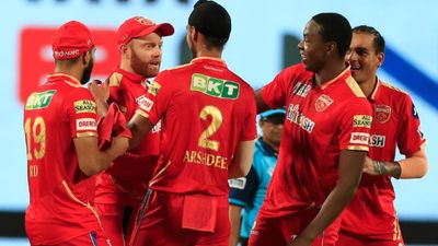 IPL 2023 Auction: पंजाब किंग्स ने इन खिलाड़ियों को किया मालामाल, जानिए किस-किसको खरीदा SportsTak Hindi