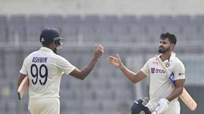 IND vs BAN: भारत को धांसू जीत दिलाने वाले अश्विन ने तोड़ा 34 साल पुराना रिकॉर्ड, टीम को लेकर कही अहम बात SportsTak Hindi