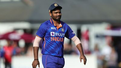 बड़ी खबर: संजू सैमसन की जगह टीम में आया पंजाब किंग्स का ये विकेटकीपर बल्लेबाज, 2022 सीजन में मचा चुका है धमाल SportsTak Hindi
