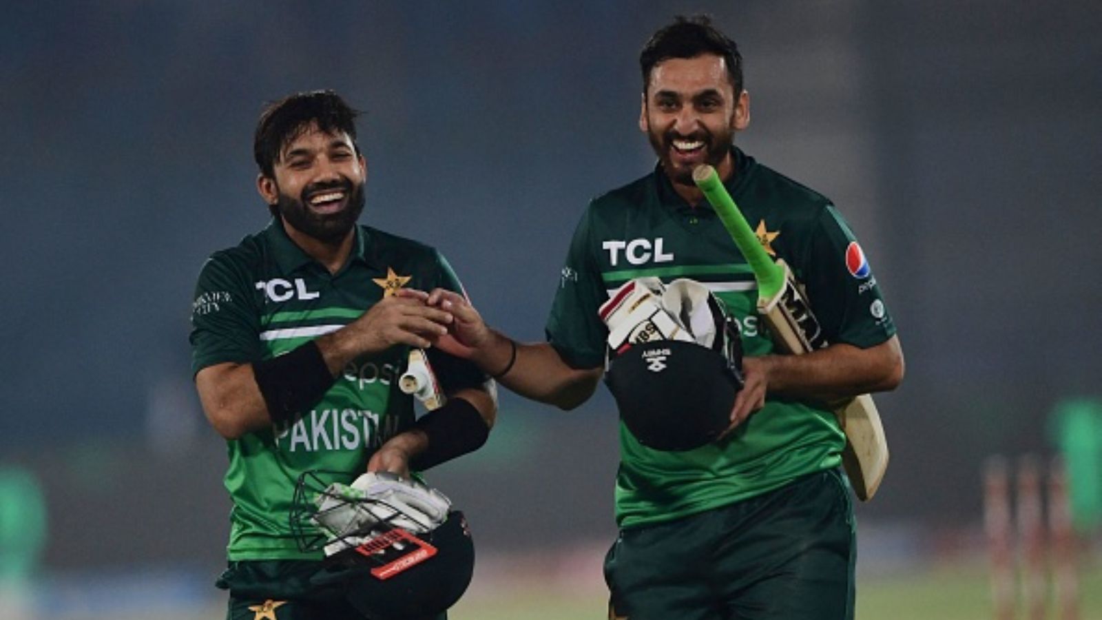 PAK vs NZ: नसीम शाह के तूफान के बाद बाबर-रिजवान की धूम, न्यूजीलैंड को पाकिस्तान ने आराम से हराया PAK vs NZ: नसीम शाह के तूफान के बाद बाबर-रिजवान की धूम, न्यूजीलैंड को पाकिस्तान ने आराम से हराया