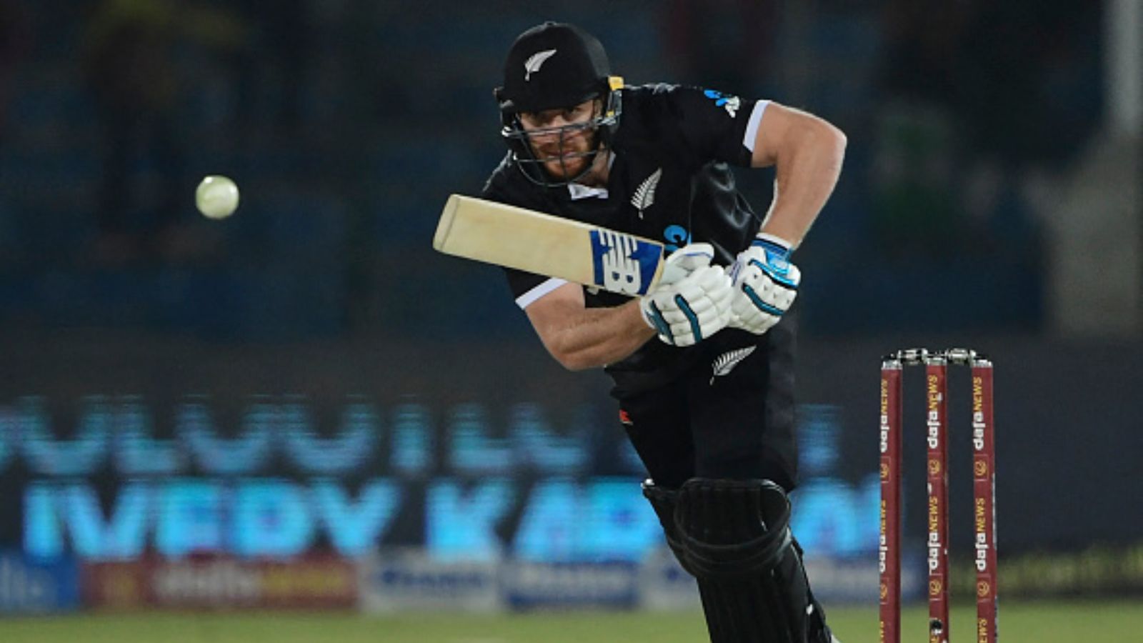 PAKvsNZ: ग्लेन फिलिप्स के धमाल से न्यूजीलैंड ने पाकिस्तान को उसके घर में धोया, रचा इतिहास PAKvsNZ: ग्लेन फिलिप्स के धमाल से न्यूजीलैंड ने पाकिस्तान को उसके घर में धोया, रचा इतिहास