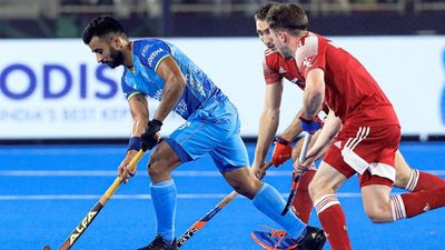 Hockey World Cup 2023: कुल 12 पेनल्टी कॉर्नर, लेकिन नहीं हो पाया एक भी गोल, जबरदस्त टक्कर के बाद भारत-इंग्लैंड मैच ड्रॉ SportsTak Hindi