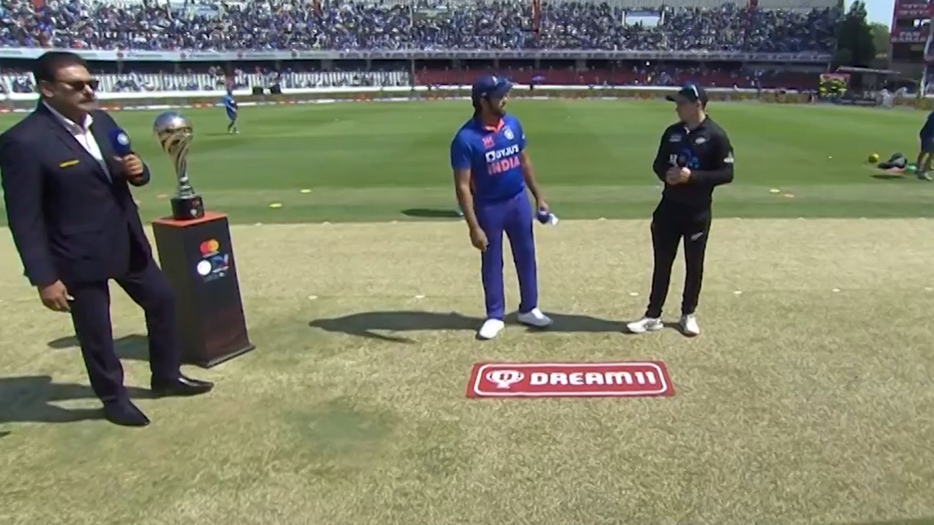 IND vs NZ, 2nd ODI, Toss Update : भारत करेगा पहले गेंदबाजी, सामने आई दोनों टीमों की 'Playing XI'