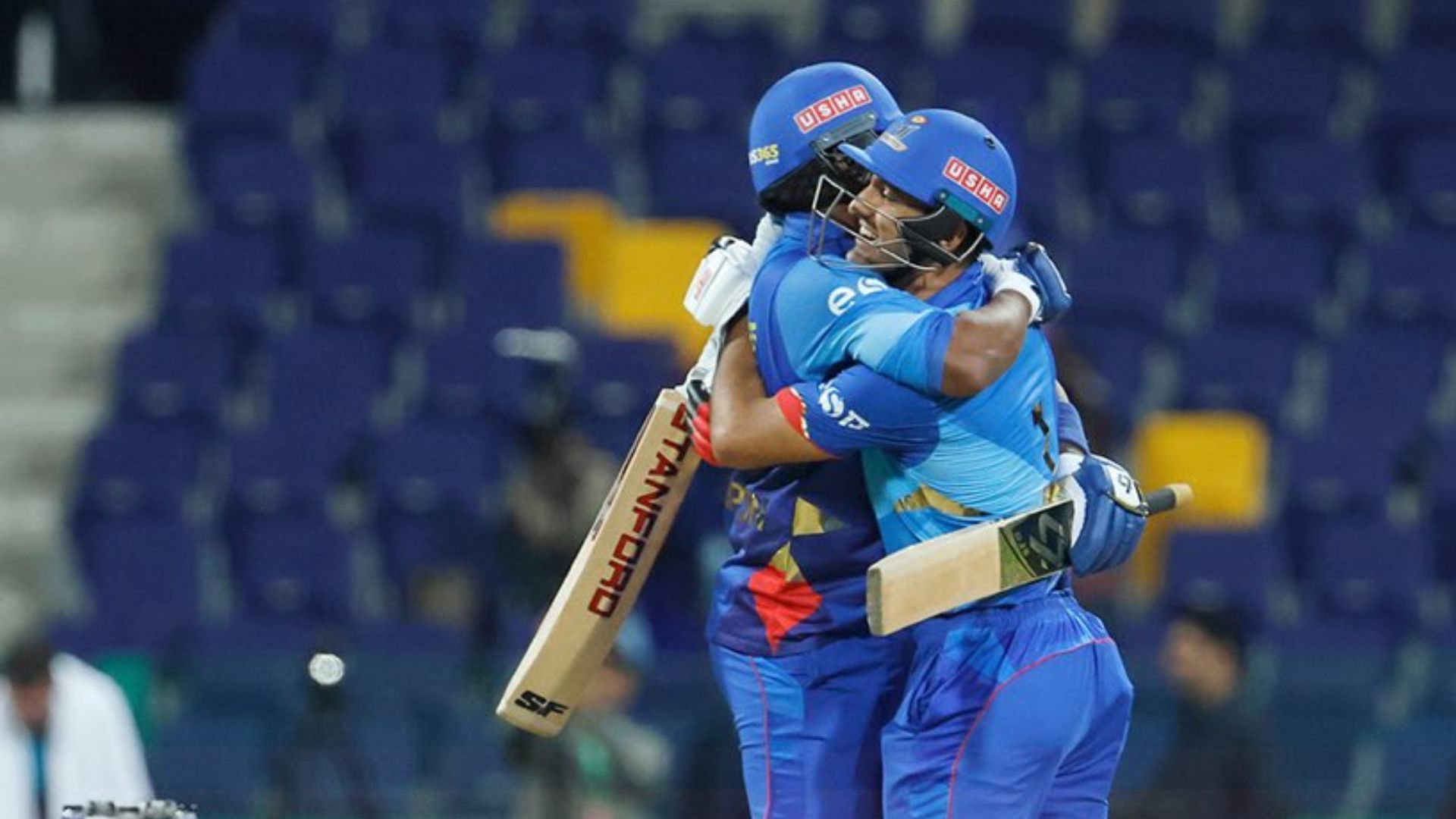 Video : 6 गेंद 20 रन का रोमांच, फिर ब्रावो व जादरान ने रसेल की गेंदों को दिया मसल, नाइट राइडर्स के जबड़े से छीनी जीत