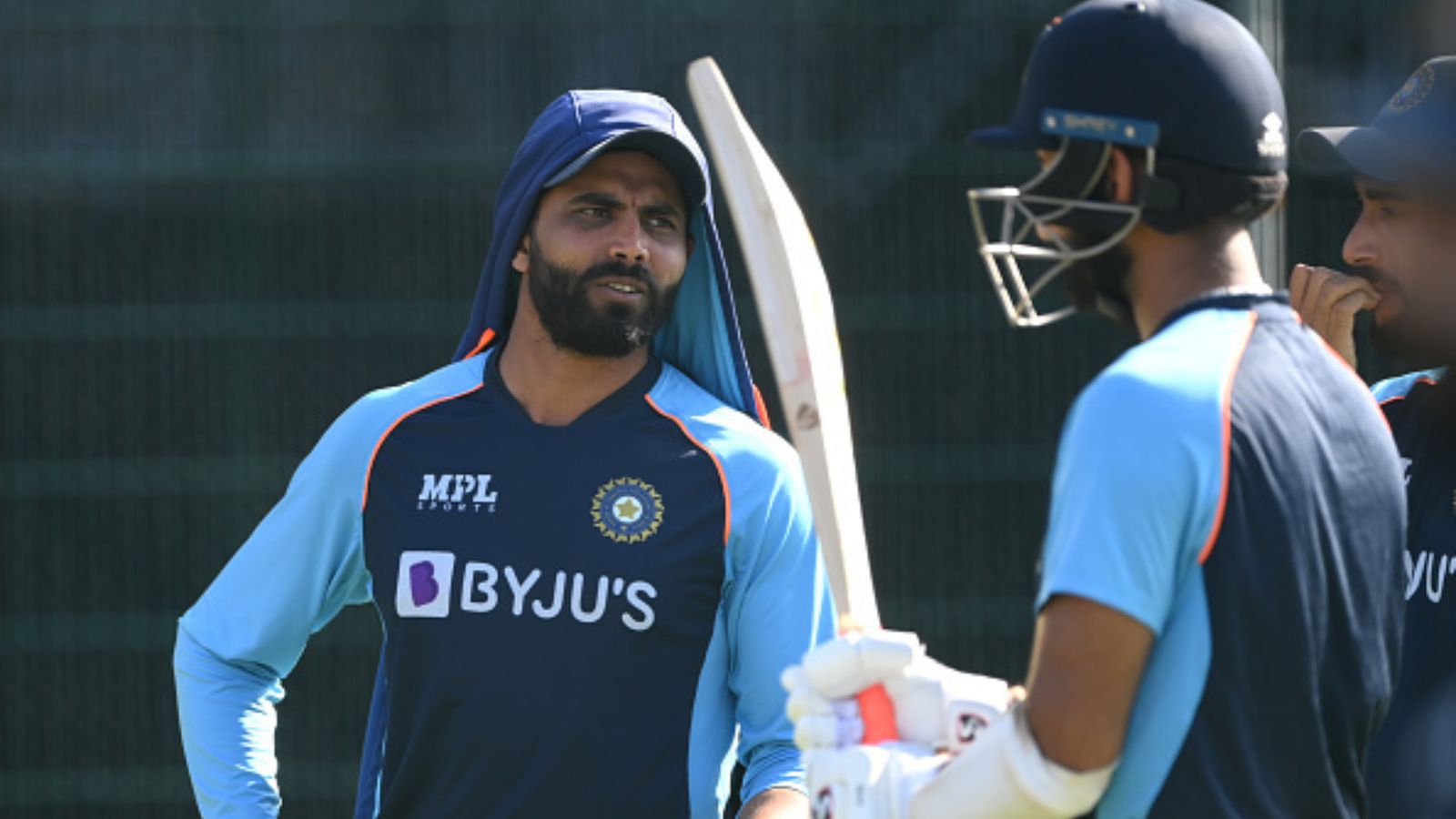 रवींद्र जडेजा टीम इंडिया में वापसी से पहले बने कप्तान, 6 महीने बाद क्रिकेट खेलने के लिए जमकर बहाया पसीना रवींद्र जडेजा टीम इंडिया में वापसी से पहले बने कप्तान, 6 महीने बाद क्रिकेट खेलने के लिए जमकर बहाया पसीना