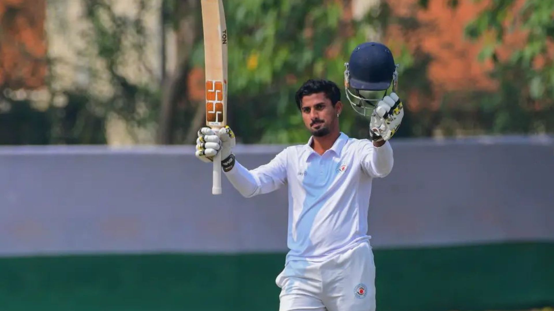 डेब्यू मैच में 341 रन ठोकने वाले बिहार के लाल का बवाल, उड़ाए नाबाद 191 रन, टीम बना सकती है नया इतिहास