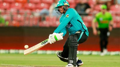 भारत के खिलाफ सीरीज से पहले ऑस्ट्रेलियाई खिलाड़ी का गरजा बल्ला , T20 में 94 रनों की पारी से लूटा मेला SportsTak Hindi