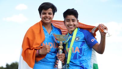 कच्ची छत वाले एक कमरे के घर से निकलकर बनी वर्ल्ड चैंपियन, गजब है भारत की इस बेटी की कहानी SportsTak Hindi