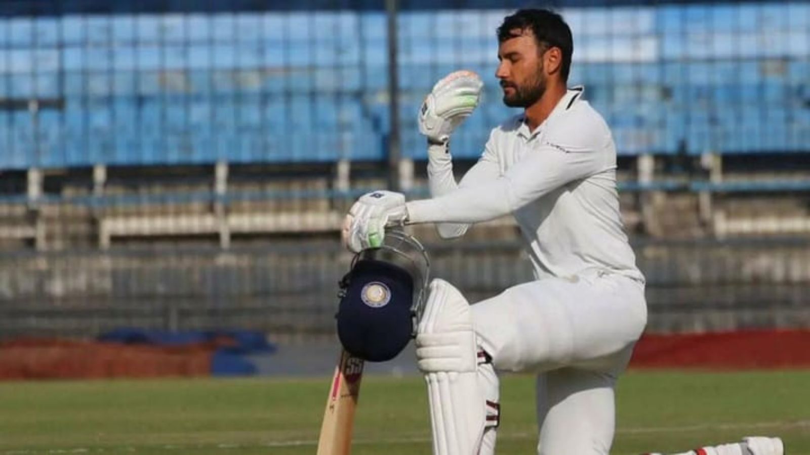 Ranji Trophy: शेल्डन जैक्सन ने कप्तान के साथ खूंटा गाड़ा, शतक उड़ाकर तोड़ी कर्नाटक की उम्मीदें, सौराष्ट्र की बल्ले-बल्ले Ranji Trophy: शेल्डन जैक्सन ने कप्तान के साथ खूंटा गाड़ा, शतक उड़ाकर तोड़ी कर्नाटक की उम्मीदें, सौराष्ट्र की बल्ले-बल्ले