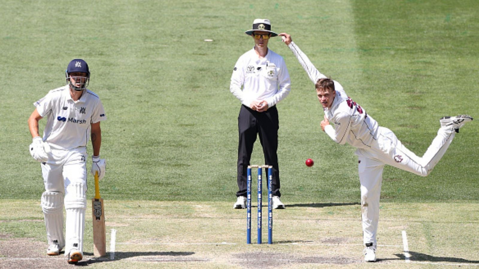 IND vs AUS : नागपुर टेस्ट में बुरी तरह हारने के बाद ऑस्ट्रेलिया ने उठाया बड़ा कदम, इस धाकड़ स्पिनर को टीम से जोड़ा IND vs AUS : नागपुर टेस्ट में बुरी तरह हारने के बाद ऑस्ट्रेलिया ने उठाया बड़ा कदम, इस धाकड़ स्पिनर को टीम से जोड़ा