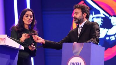 WPL 2023 Auction: दुनियाभर में धूम मचाने वाली ये दिग्गज खिलाड़ी रहीं खाली हाथ, हैरान कर देगी लिस्ट SportsTak Hindi